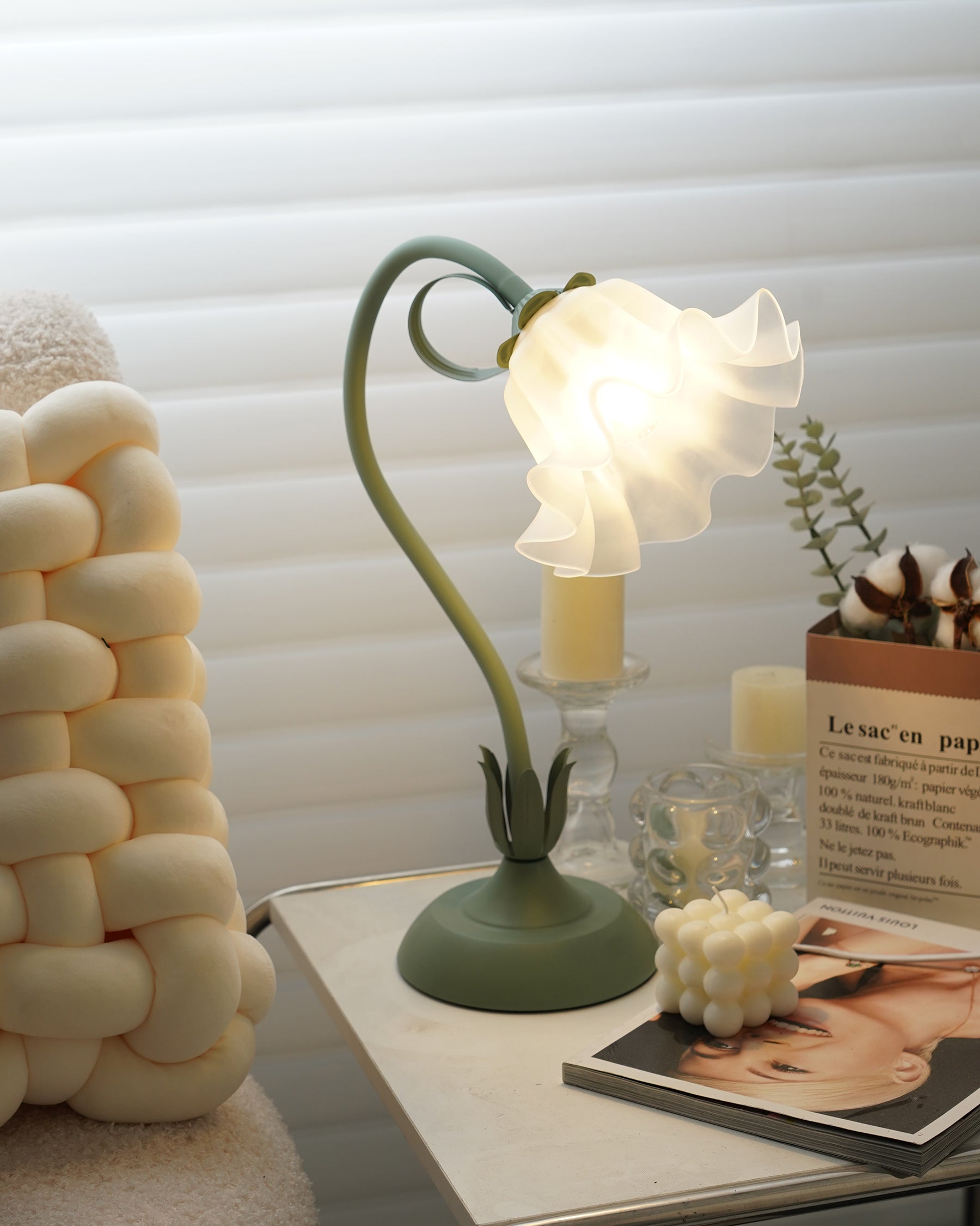 Lily of the Valley Table Lamp