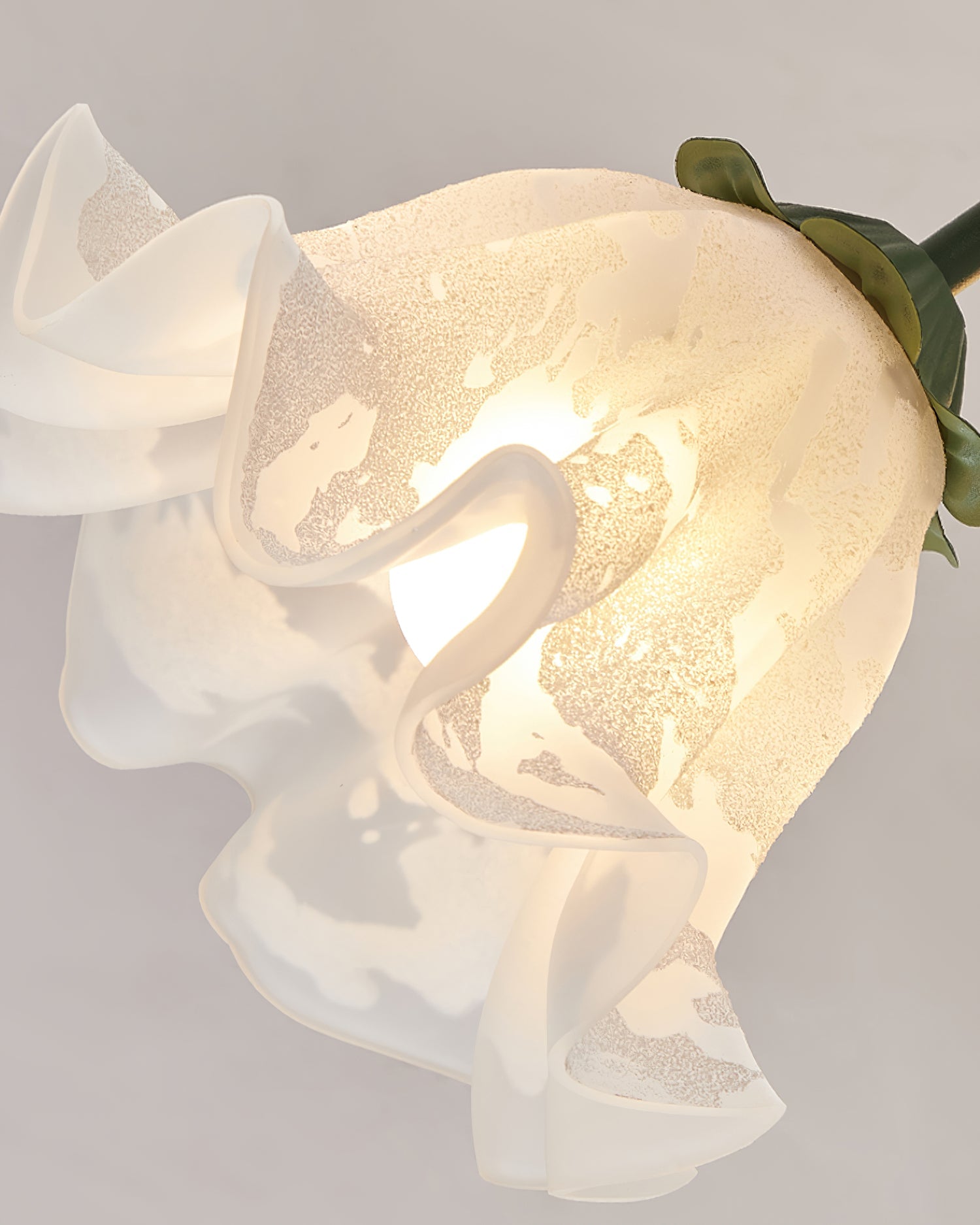 Lily of the Valley Wall Scone